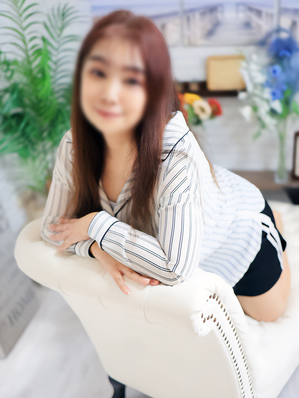 立川人妻デリヘル【熟女の風俗最終章 立川店】 うみか