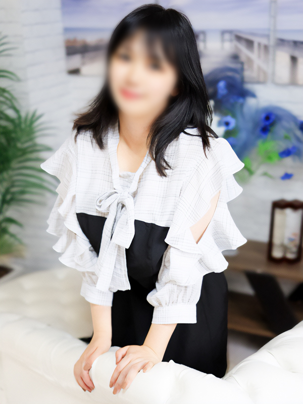 りいな